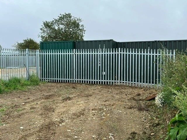 Security fencing in Chalgrove